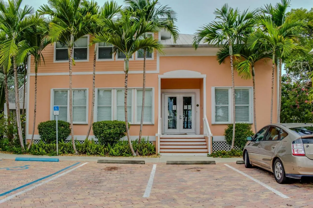 Hemingway Hideaway Holiday home Stock Island